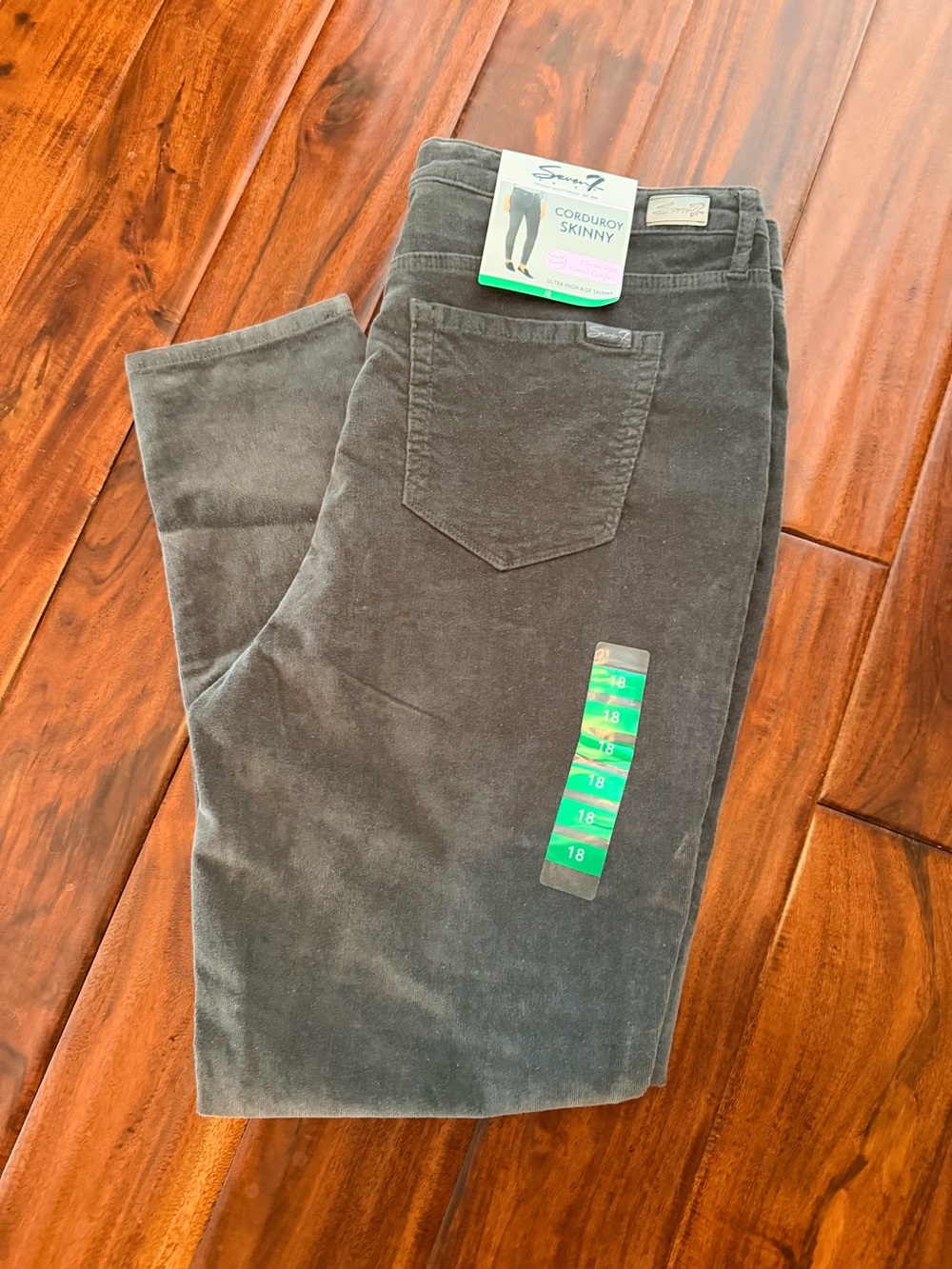 NWT Women Sz18 Skinny Corduroy Jeans for - Pewter by 7